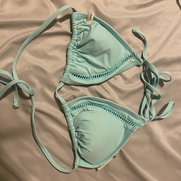 Bathing suit lot - Picture 7 of 7